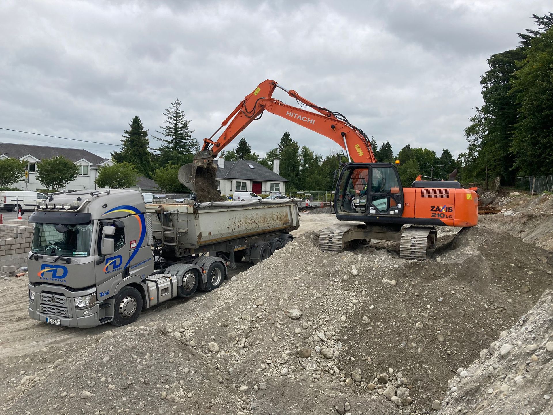 Digger and truck hire support